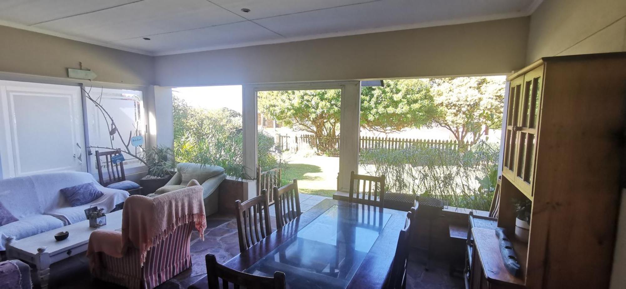 The Coelacanth Guest House And Beach Thyme Self Catering Kiddʼs Beach エクステリア 写真